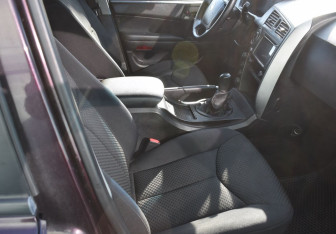 Подержанный автомобиль SsangYong Kyron 2010 года (10 фото)