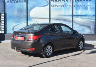 Подержанный автомобиль Hyundai Solaris Sedan 2016 года (5 фото)