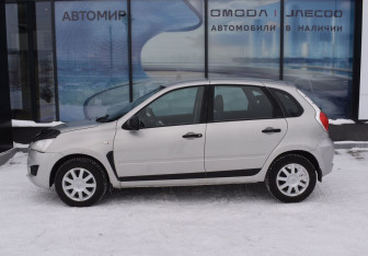 Подержанный автомобиль Datsun mi-DO 2015 года (8 фото)