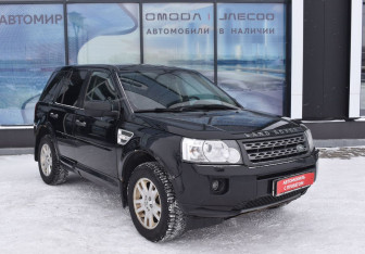 Подержанный автомобиль Land Rover Freelander 2010 года (3 фото)