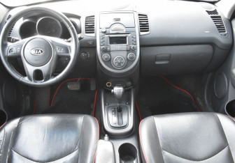 Подержанный автомобиль Kia Soul 2008 года (12 фото)