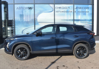 Подержанный автомобиль Omoda C5 2024 года (8 фото)