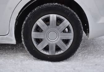 Подержанный автомобиль Ford Focus Sedan 2008 года (9 фото)