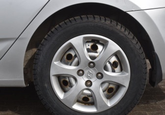Подержанный автомобиль Hyundai Solaris Sedan 2011 года (9 фото)