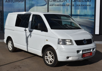 Подержанный автомобиль Volkswagen Transporter Minivan 2007 года (3 фото)