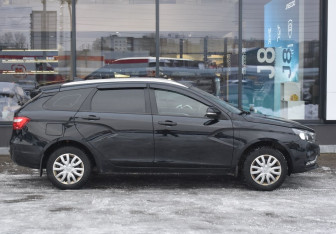 Подержанный автомобиль LADA (ВАЗ) Vesta Wagon 2020 года (4 фото)