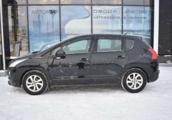 Подержанный автомобиль Peugeot 3008 2012 года (8 фото)