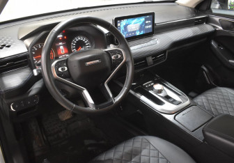 Подержанный автомобиль Haval Jolion 2023 года (15 фото)