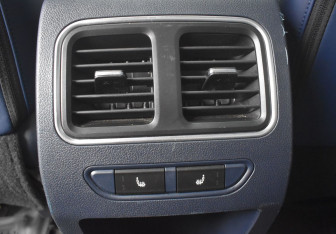 Подержанный автомобиль Haval F7x 2023 года (18 фото)