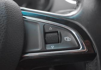 Подержанный автомобиль Skoda Octavia Liftback 2013 года (14 фото)