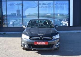 Подержанный автомобиль Citroen C-Elysee 2013 года (2 фото)