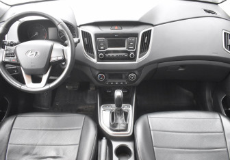 Подержанный автомобиль Hyundai Creta 2020 года (12 фото)