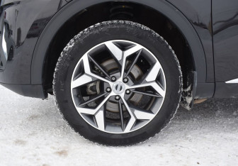 Подержанный автомобиль Haval F7 2022 года (9 фото)