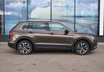 Подержанный автомобиль Volkswagen Tiguan 2020 года (4 фото)