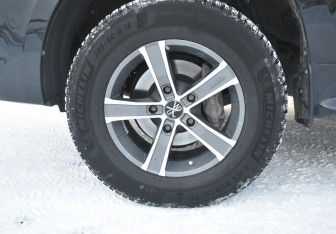 Подержанный автомобиль Lexus LX 2012 года (9 фото)