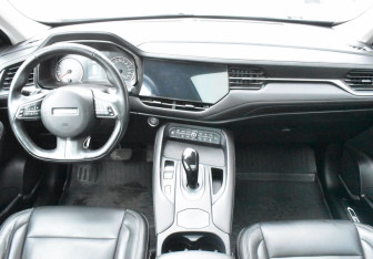 Подержанный автомобиль Haval F7 2020 года (12 фото)