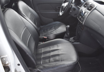 Подержанный автомобиль Renault Logan Sedan 2020 года (10 фото)