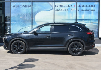 Подержанный автомобиль Mazda CX-9 2017 года (8 фото)