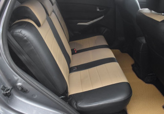 Подержанный автомобиль SsangYong Actyon 2013 года (11 фото)