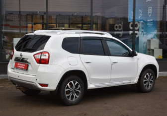 Подержанный автомобиль Nissan Terrano 2020 года (5 фото)