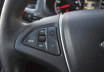 Подержанный автомобиль Chery Tiggo 5 2015 года (13 фото)