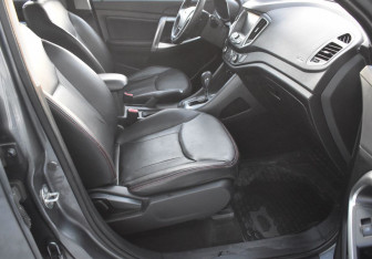 Подержанный автомобиль Chery Tiggo 5 2015 года (10 фото)