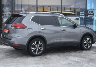 Подержанный автомобиль Nissan X-Trail 2021 года (5 фото)