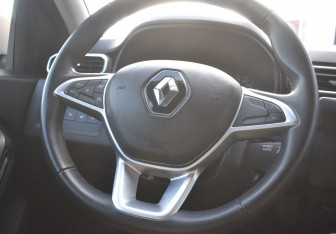 Подержанный автомобиль Renault Duster 2022 года (13 фото)