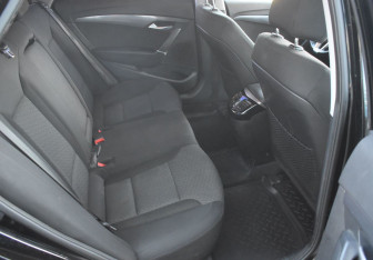 Подержанный автомобиль Hyundai i40 Sedan 2013 года (11 фото)