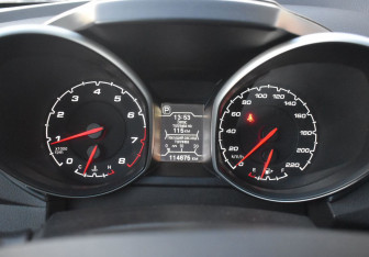 Подержанный автомобиль Chery Tiggo 5 2015 года (16 фото)