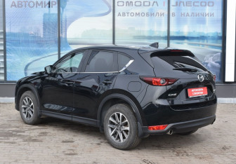 Подержанный автомобиль Mazda CX-5 2018 года (7 фото)