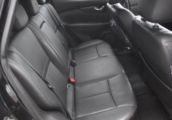 Подержанный автомобиль Nissan Qashqai 2016 года (11 фото)