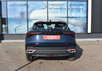 Подержанный автомобиль Omoda C5 2024 года (6 фото)