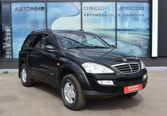 Подержанный автомобиль SsangYong Kyron 2008 года (3 фото)