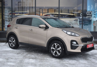 Подержанный автомобиль Kia Sportage 2018 года (3 фото)