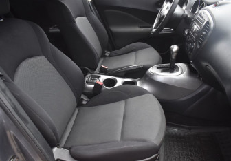 Подержанный автомобиль Nissan Juke 2014 года (10 фото)