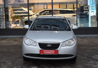 Подержанный автомобиль Hyundai Elantra Sedan 2008 года (2 фото)