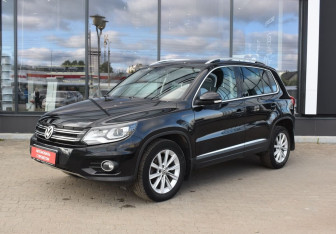 Подержанный автомобиль Volkswagen Tiguan 2011 года (1 фото)