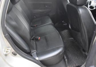 Подержанный автомобиль Great Wall Hover H3 2013 года (11 фото)