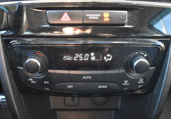 Подержанный автомобиль Suzuki Vitara 2021 года (15 фото)