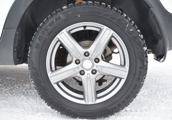 Подержанный автомобиль Kia Sportage 2011 года (9 фото)