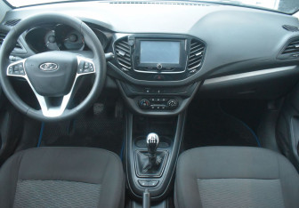 Подержанный автомобиль LADA (ВАЗ) Vesta Sedan 2019 года (12 фото)