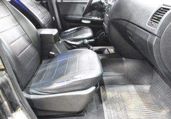 Подержанный автомобиль УАЗ Patriot 2014 года (9 фото)