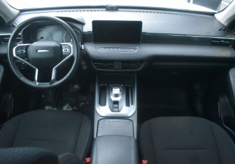 Подержанный автомобиль Haval Jolion 2023 года (12 фото)