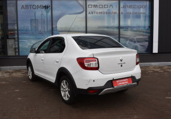 Подержанный автомобиль Renault Logan Sedan 2020 года (7 фото)