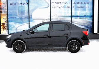 Подержанный автомобиль Renault Logan Sedan 2022 года (8 фото)