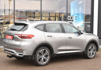 Подержанный автомобиль Haval F7 2020 года (5 фото)