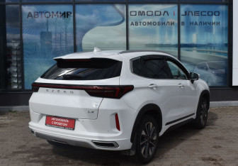 Подержанный автомобиль Exeed LX 2024 года (5 фото)