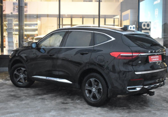 Подержанный автомобиль Haval F7 2019 года (7 фото)