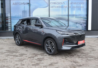 Подержанный автомобиль Changan UNI-S 2024 года (3 фото)